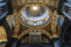 basilica san pietro roma interno