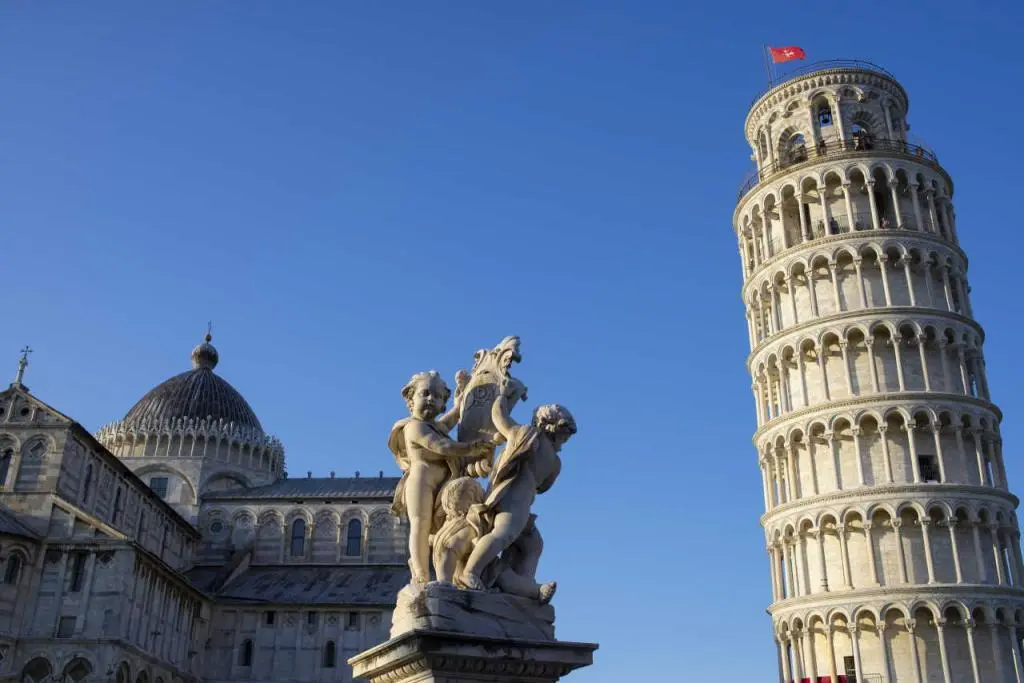 Visit Pisa from Rome
