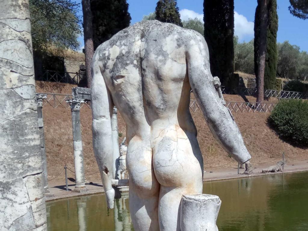 Villa Adriana and Villa d'Este Private Tour Rome to Tivoli